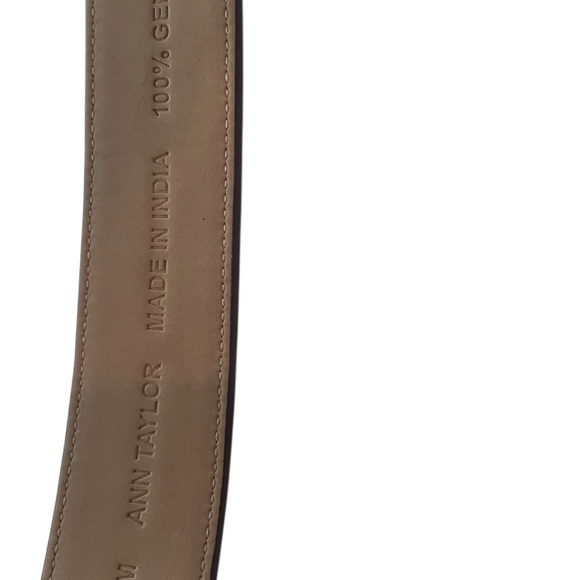 NWT ANN TAYLOR Belt – Brown Suede, Classic Texture, Size M - Picture 3 of 6